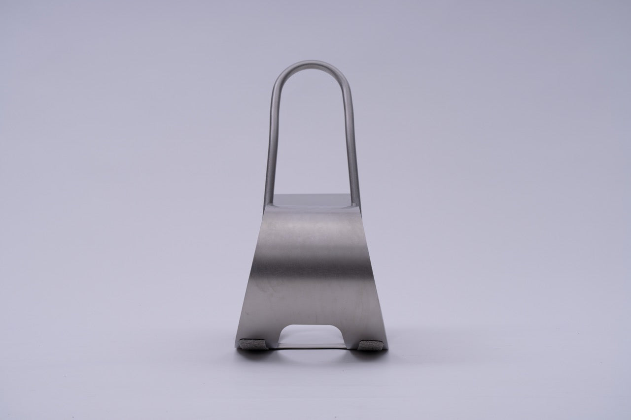 yurari chair silver